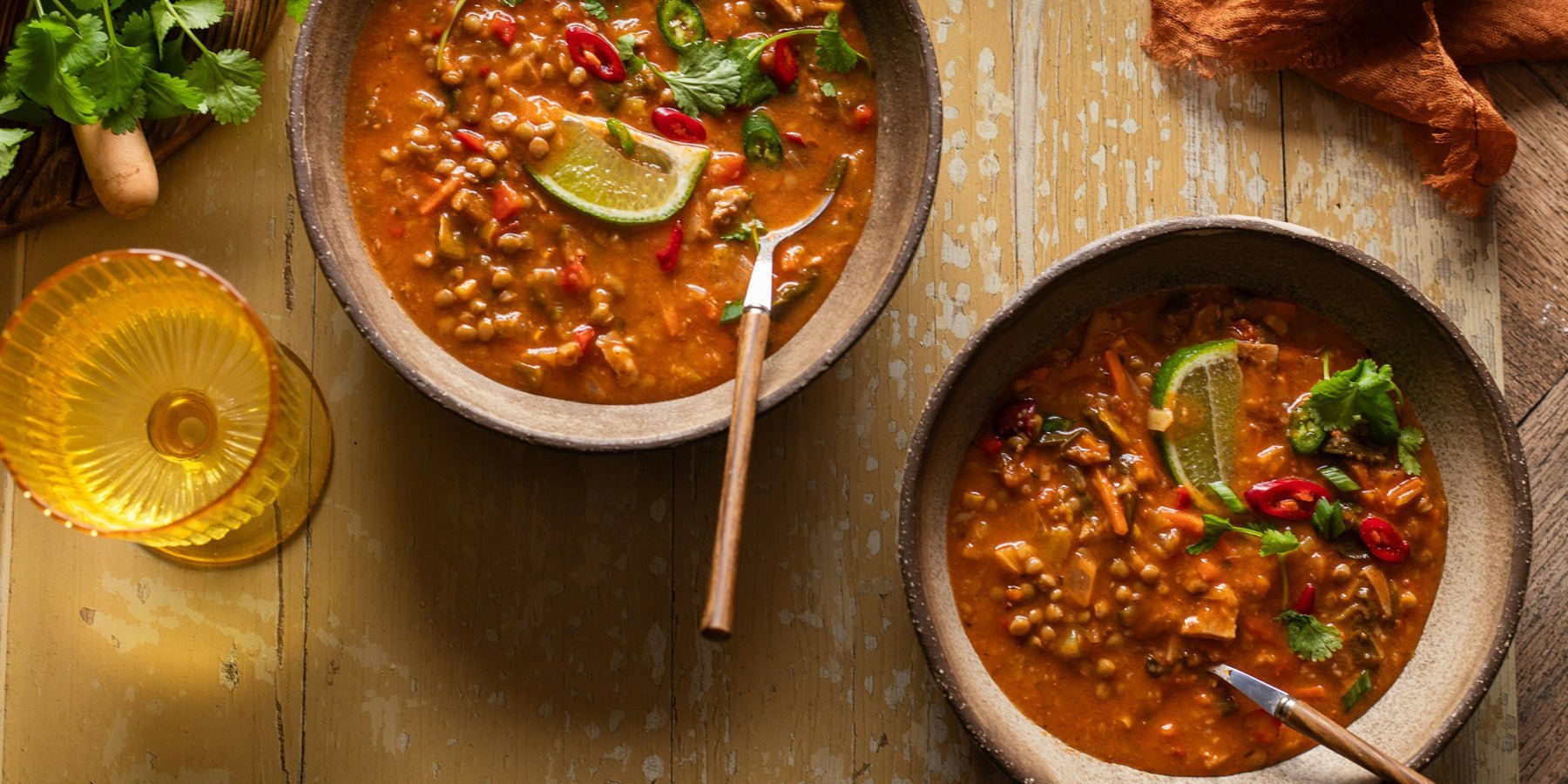 Fakes recept: Griekse troostsoep voor een Nederlandse snotterherfst