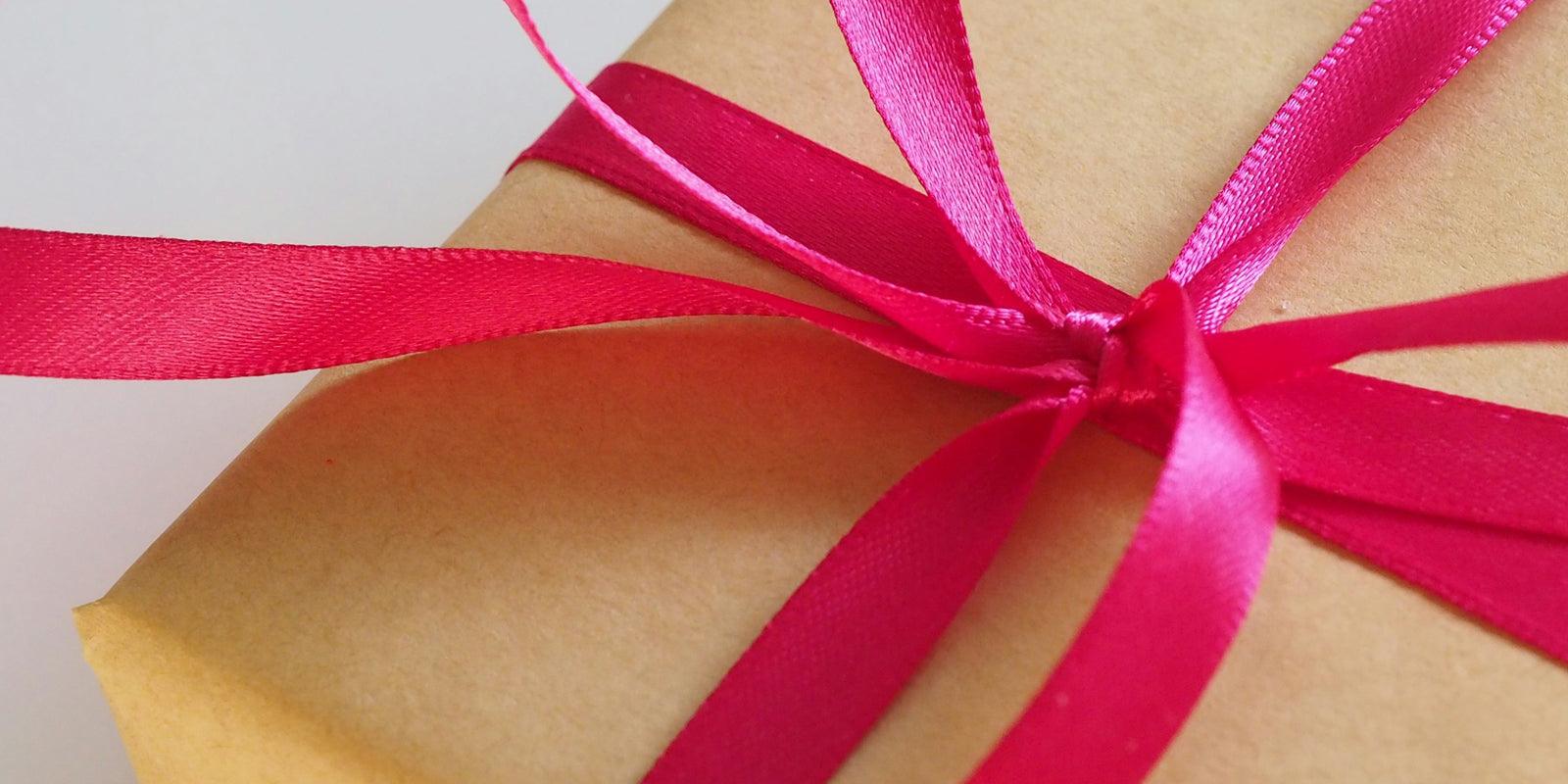 Online cadeaus shoppen: nieuw, tweedehands of vintage? - Happlify
