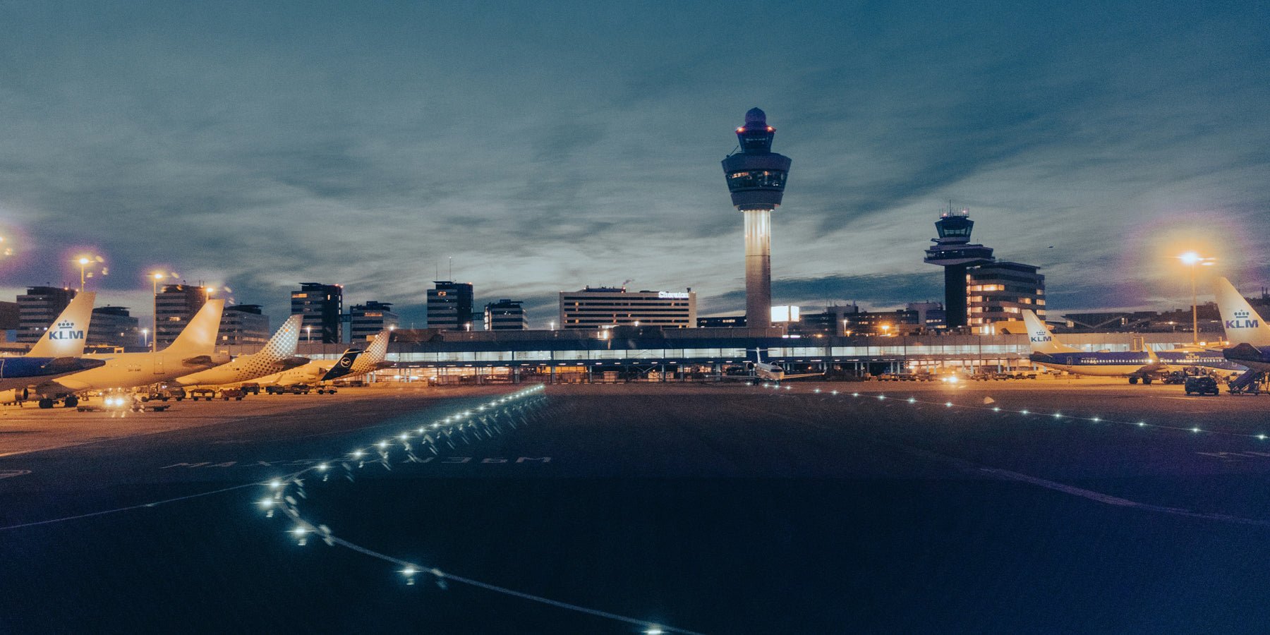 Vakantie-dingen: wat speelt er rondom vertrekken vanaf Nederlandse luchthavens?