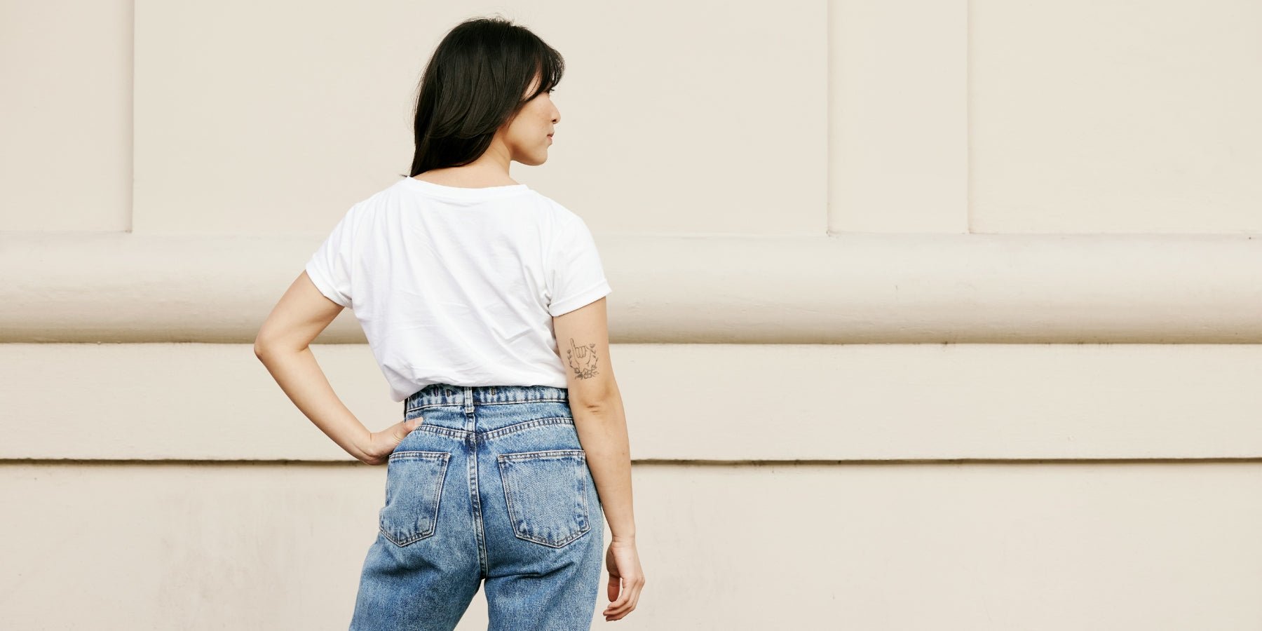 Van ondergoed tot stijlicoon: de evolutie van heren t-shirts