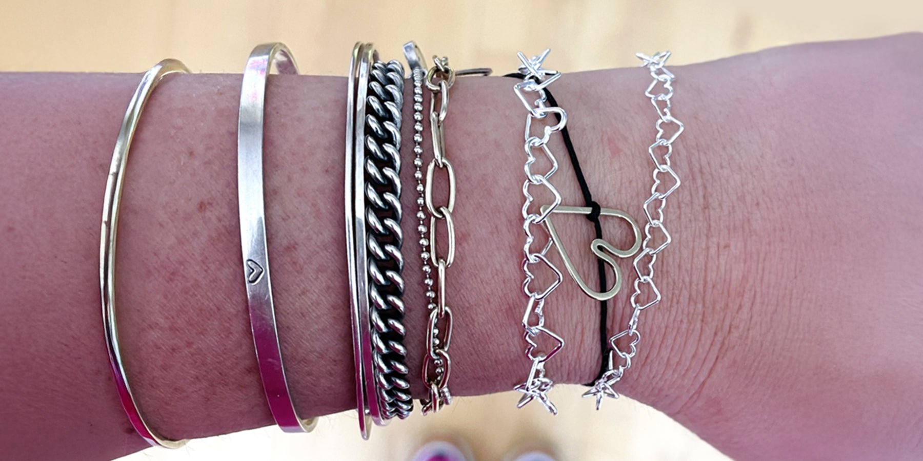 Win een zilveren Hartjesfeest! armband van BeJoyce, liefde in iedere schakel