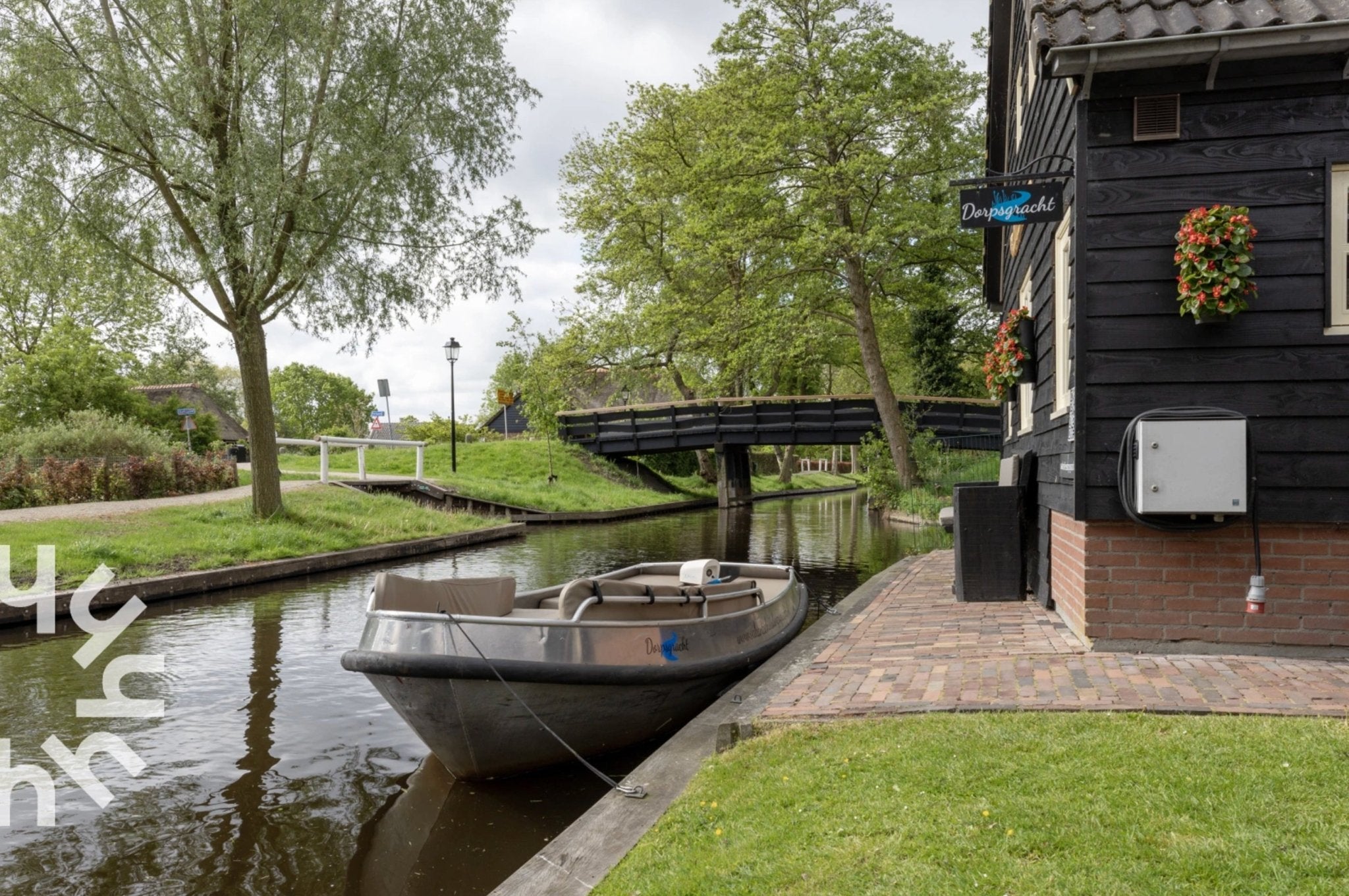 Vakantiehuis Giethoorn met eigen fluisterbootje | Happlify happy place & webshop gids