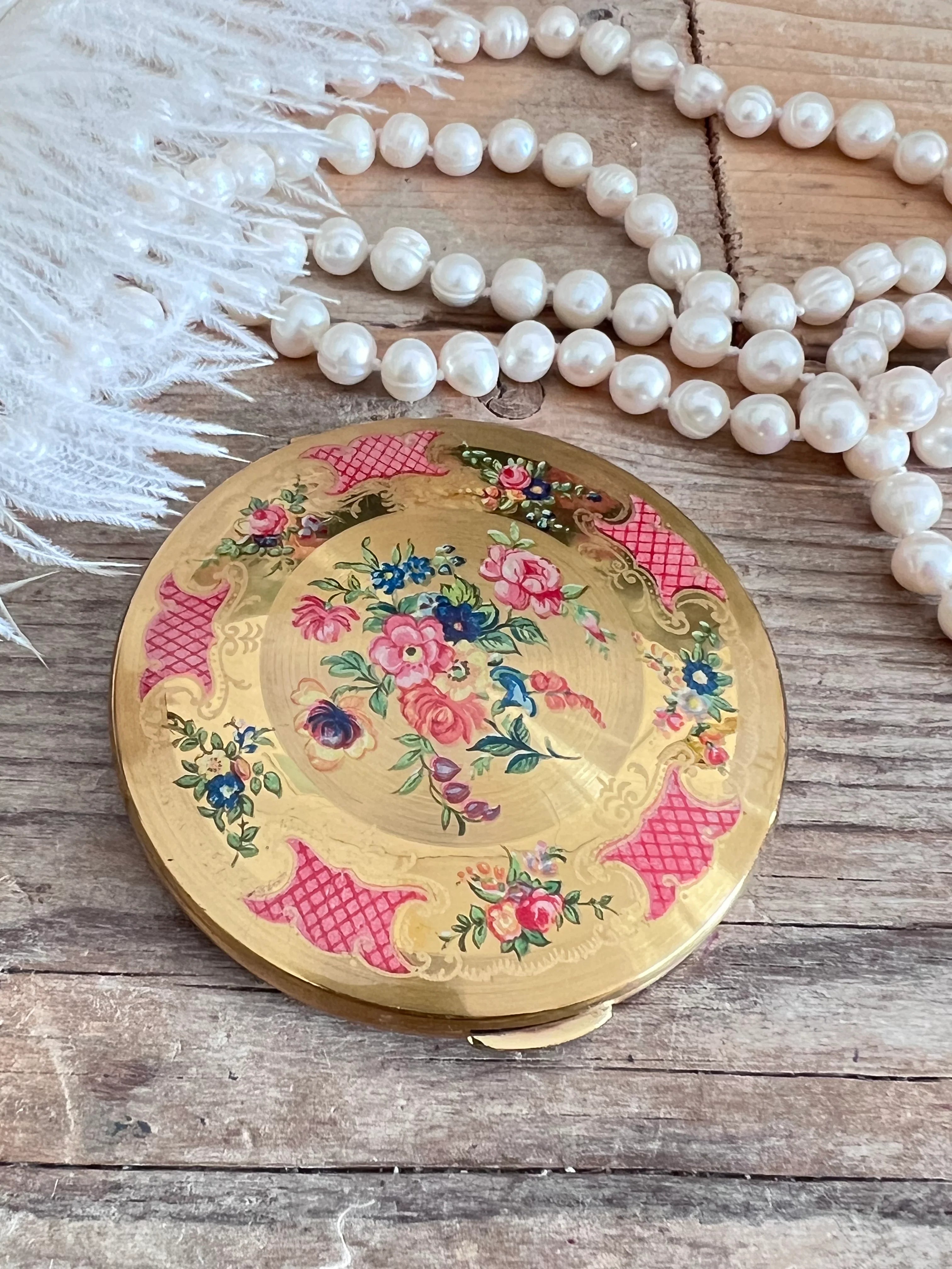 Vintage Kigu poederdoos met roze roosjes
