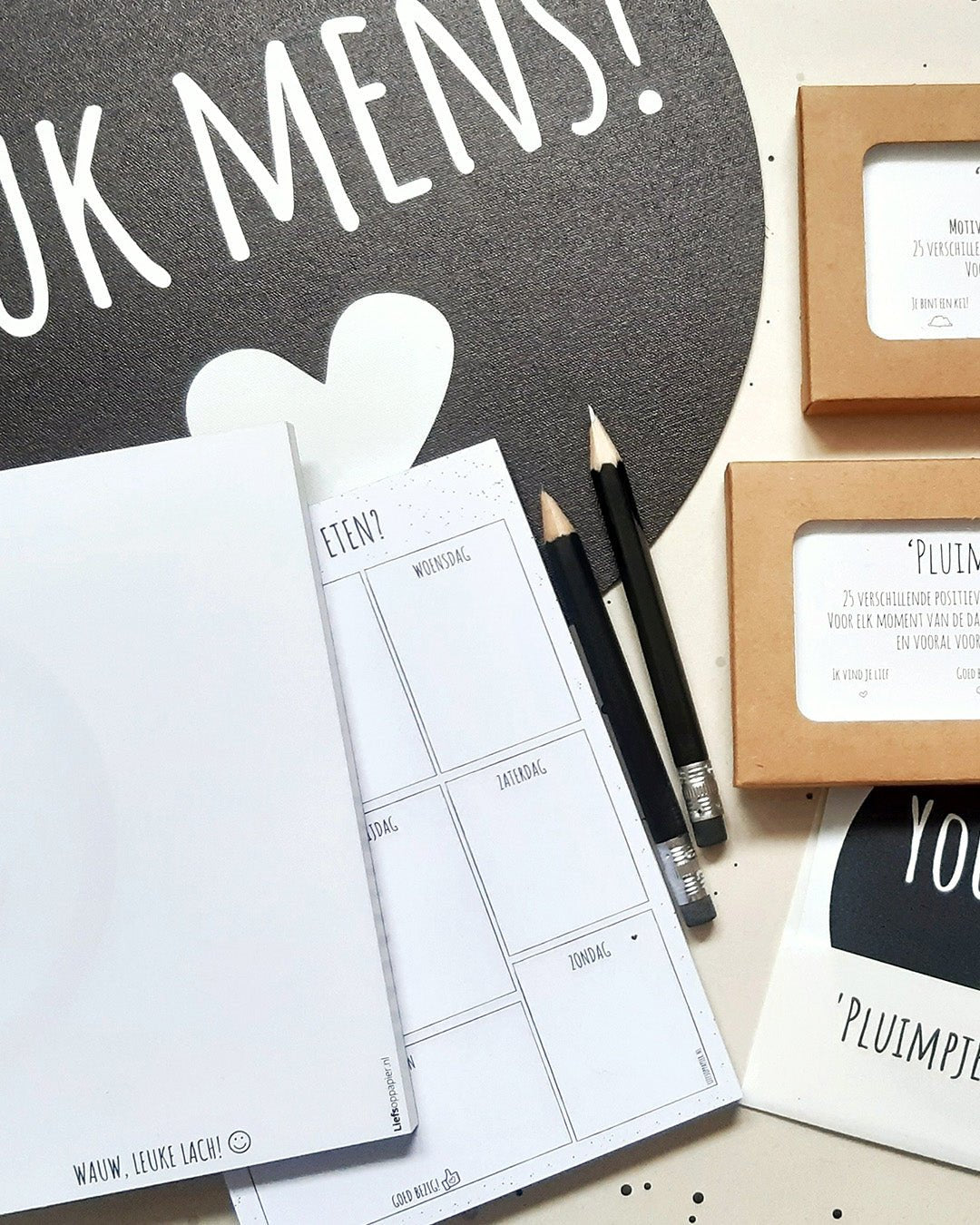 Liefs op papier | Happlify feel good webshop gids en blog