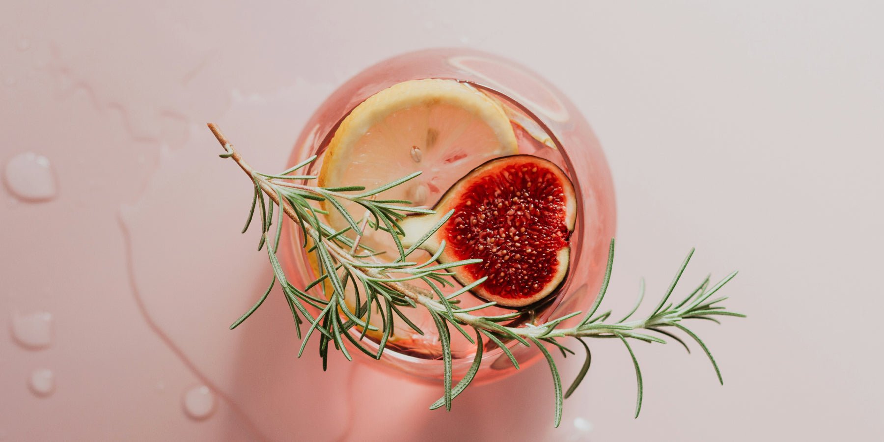 Waarom een gin 0.0 cadeauset in 2026 origineler is dan wéér een fles wijn