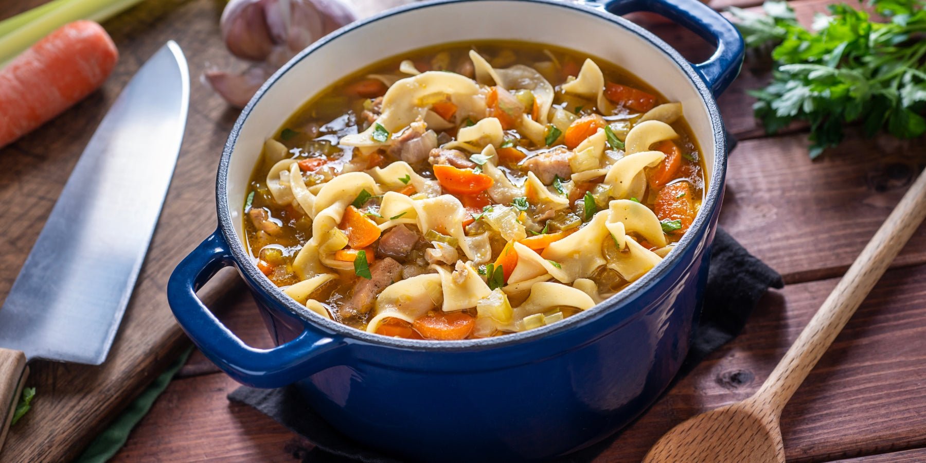 Oma's Kippensoep: Het ultieme Nederlandse troostrecept