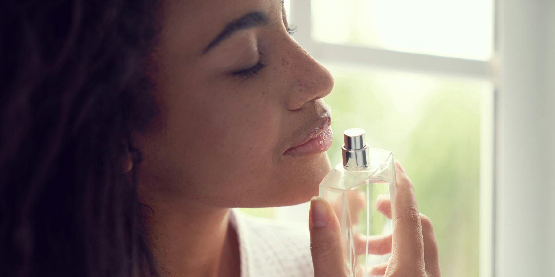 Parfum: een onzichtbare tijdmachine vol herinneringen en identiteit